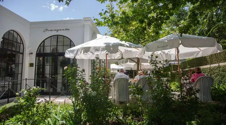 Restaurant image