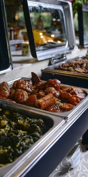TRADITIONAL BUFFET