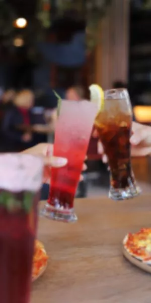 2-for-1 cocktails, mocktails & draught beers