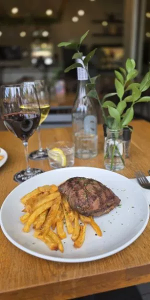 Winemakers Lunch Special | R500 for 2
