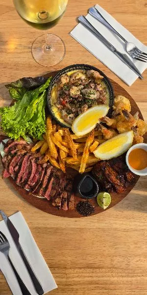 Owners Choice Grill & Sea | R550 for 2