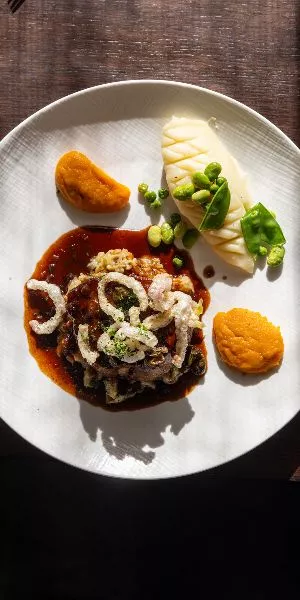 Sunday Roast Experience at Wilde Vy Bistro